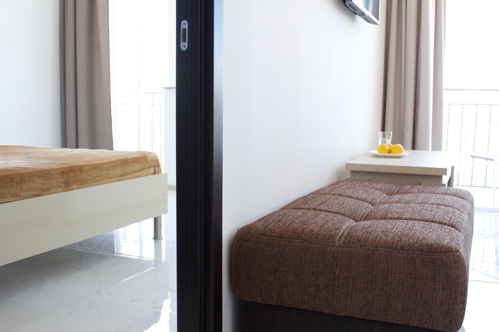 Apartments Inasaredze บาทูมิ ภายนอก รูปภาพ