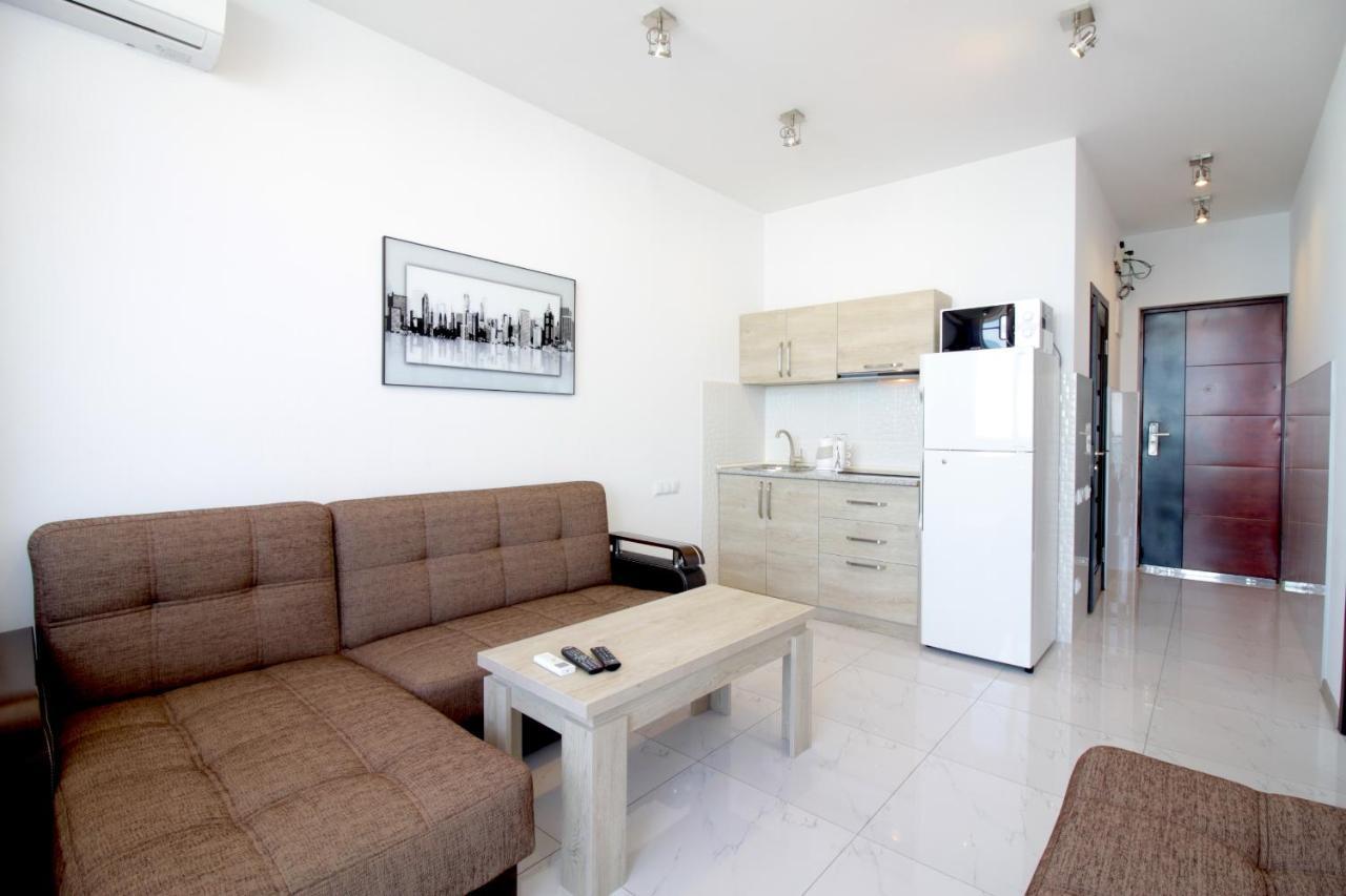 Apartments Inasaredze บาทูมิ ภายนอก รูปภาพ